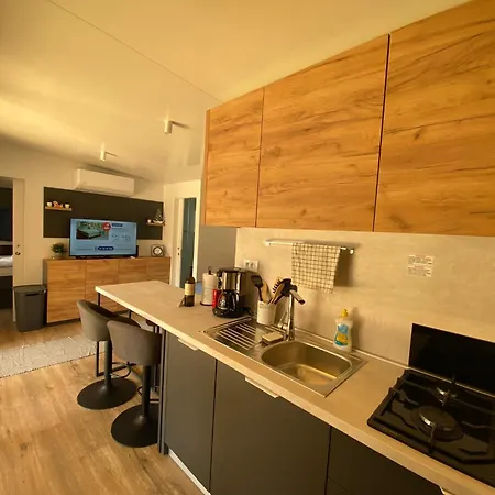 De Luxe M&d Feriehus Biograd Na Moru
