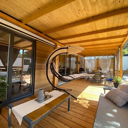 Feriehus De Luxe M&d *