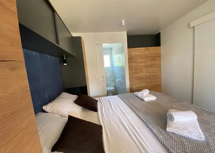 De Luxe M&d * Biograd Na Moru