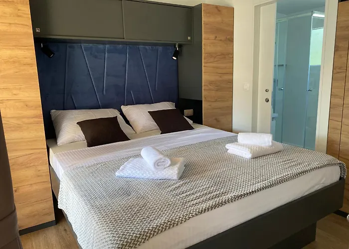 De Luxe M&d * Biograd Na Moru