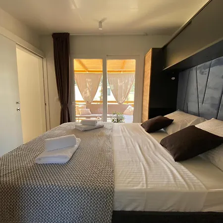 Vakantiehuis De Luxe M&d Biograd Na Moru